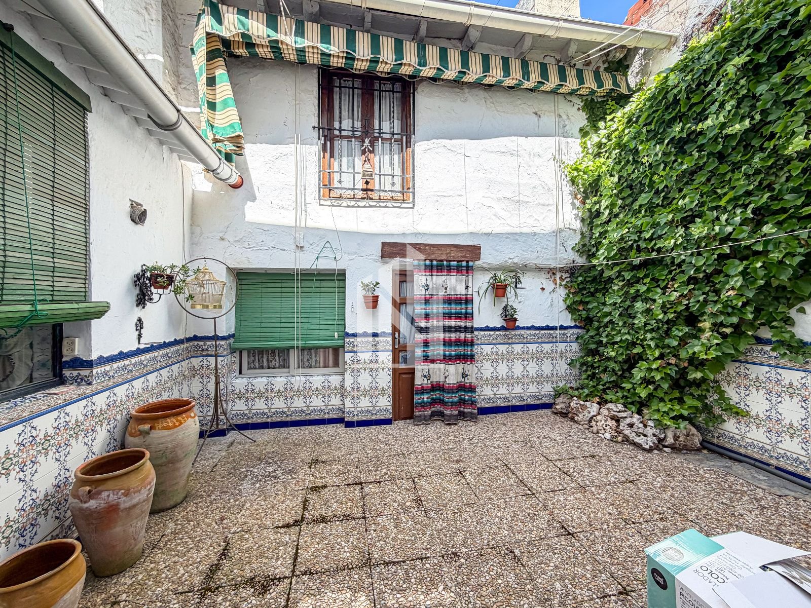ADOSADO EN VENTA EN LILLO